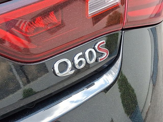 2017 INFINITI Q60 2.0t AWD - 22914321 - 29