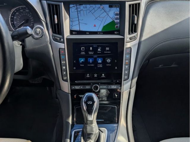 2017 INFINITI Q60 2.0t Premium AWD - 22979218 - 18