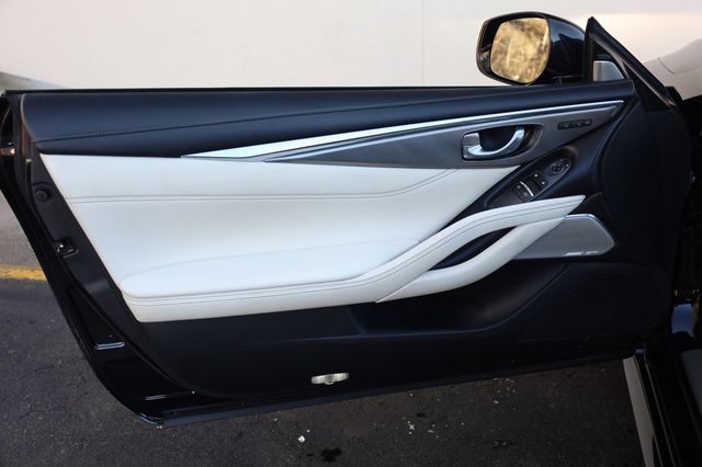 2017 INFINITI Q60 2.0t Premium RWD - 22971791 - 10