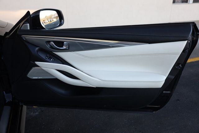 2017 INFINITI Q60 2.0t Premium RWD - 22971791 - 15