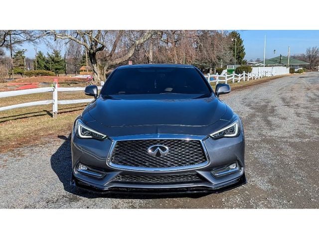 2017 INFINITI Q60 Coupe Premium photo 2