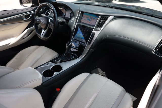 2017 INFINITI Q60 3.0t Premium RWD - 23040051 - 20