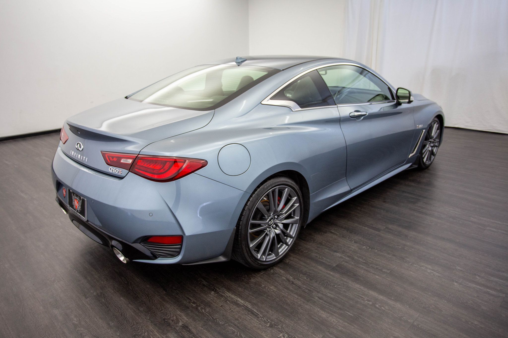 2017 Infiniti Q60 Red Sport 400 photo 11