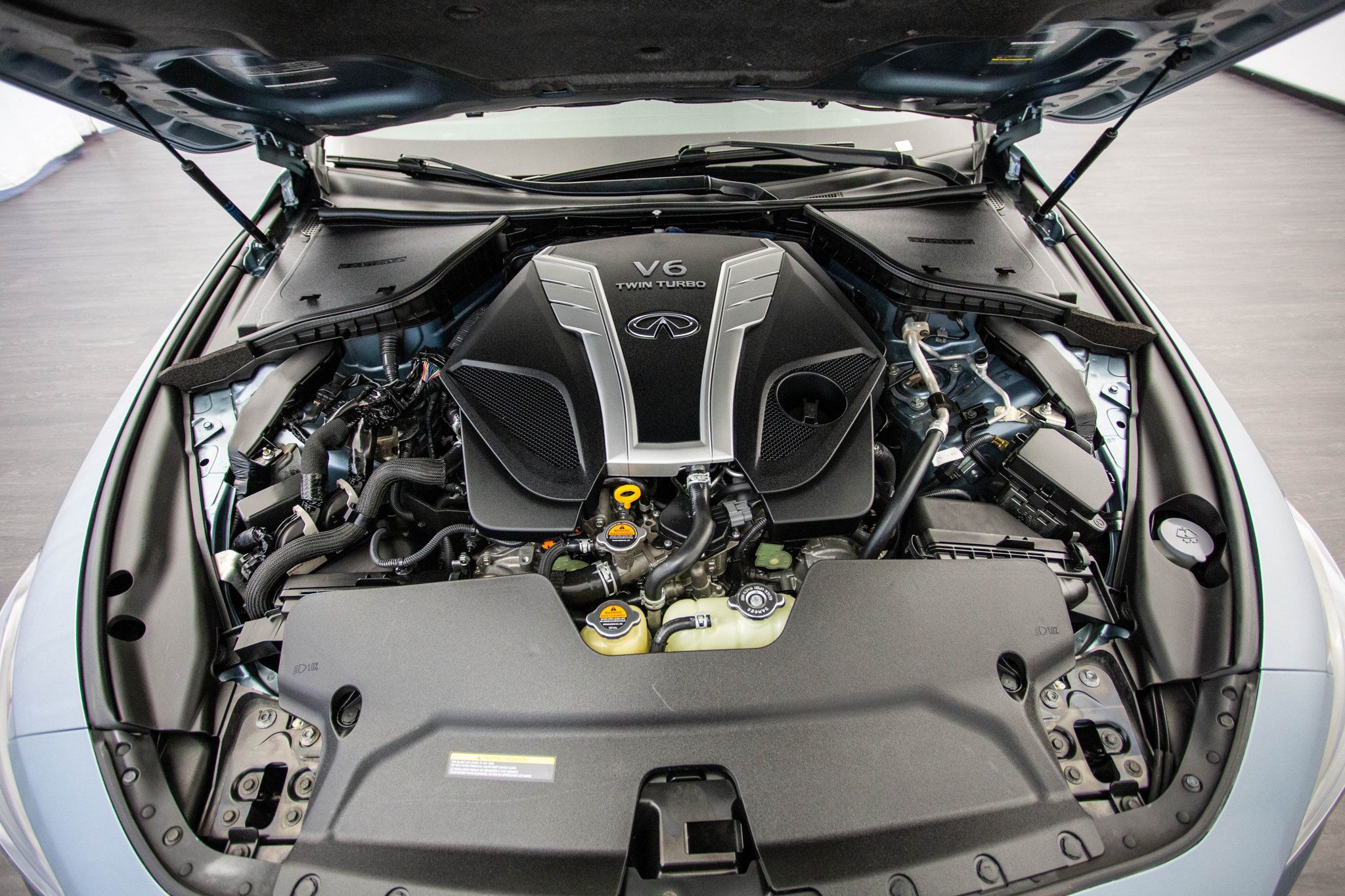 2017 Infiniti Q60 Red Sport 400 photo 14