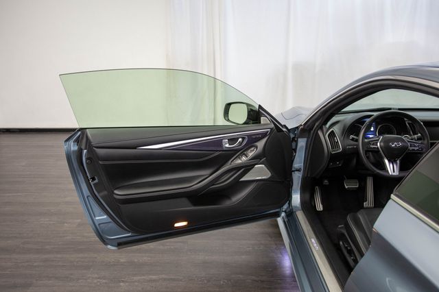 2017 INFINITI Q60 Red Sport 400 RWD - 22917248 - 15