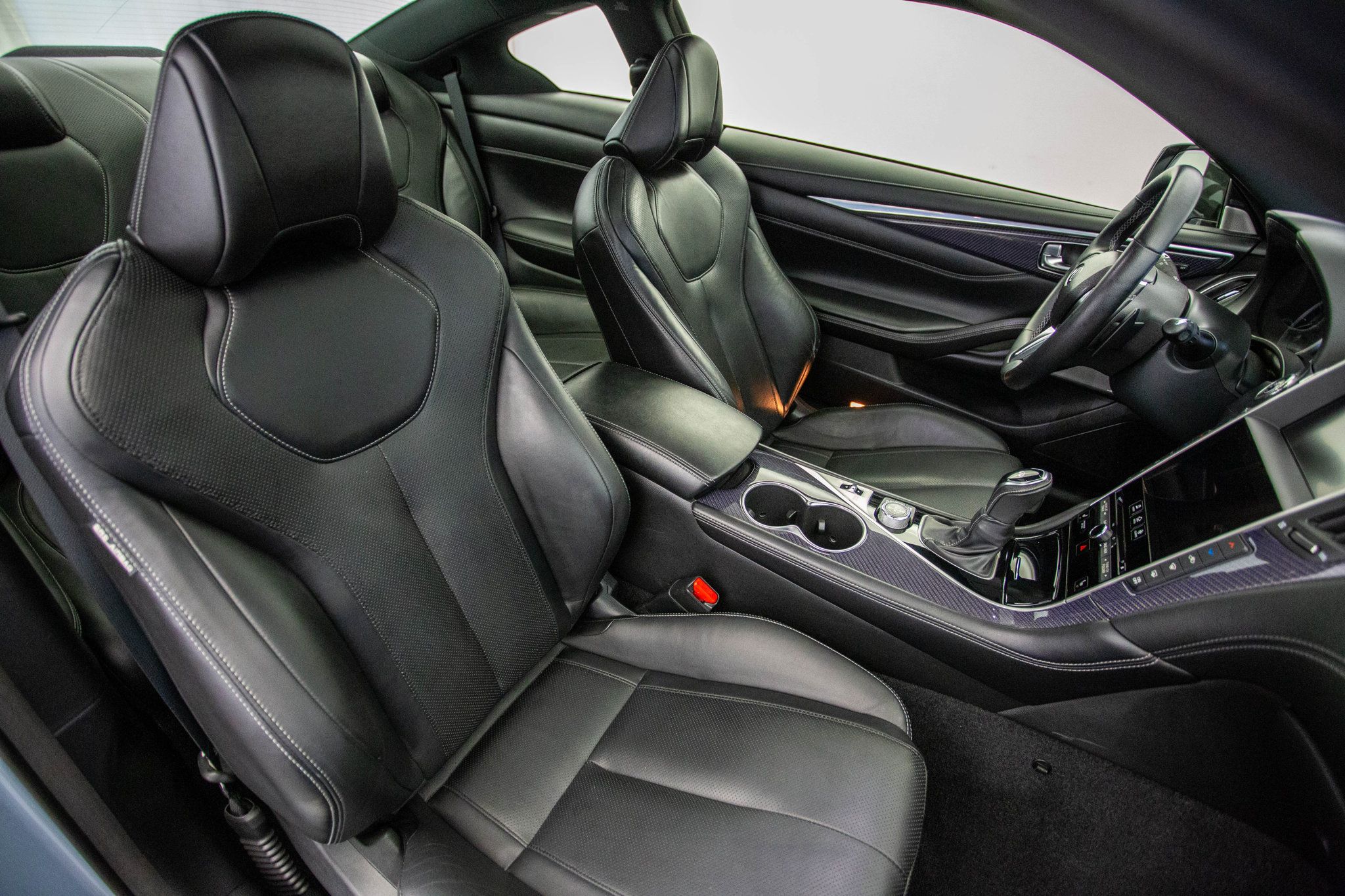 2017 Infiniti Q60 Red Sport 400 photo 22