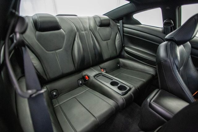 2017 INFINITI Q60 Red Sport 400 RWD - 22917248 - 22