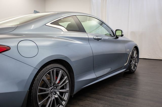 2017 INFINITI Q60 Red Sport 400 RWD - 22917248 - 28