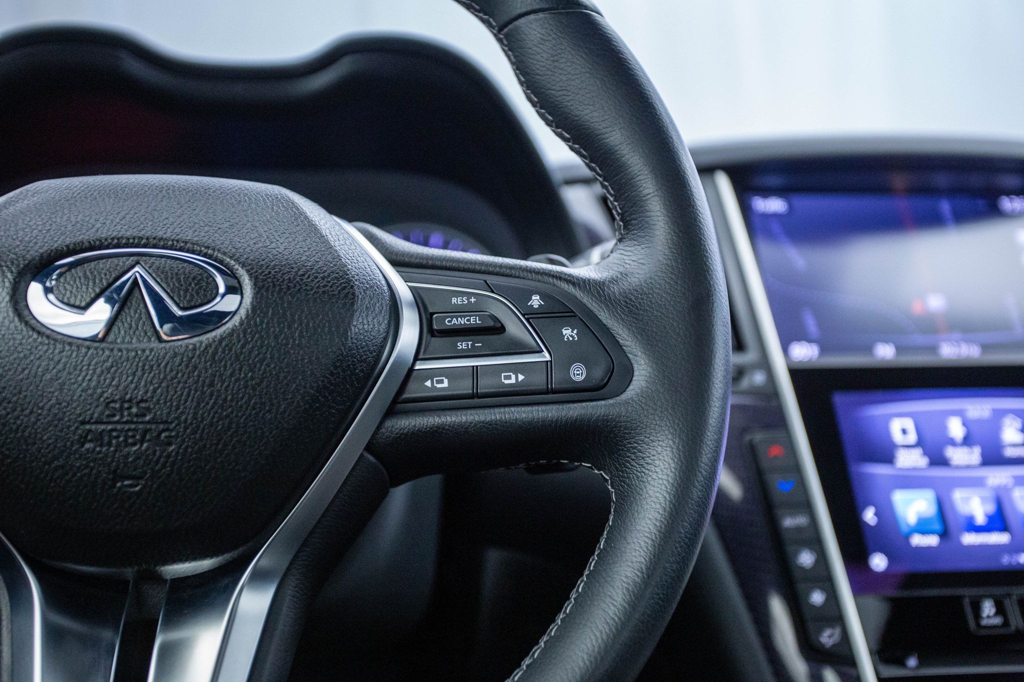 2017 Infiniti Q60 Red Sport 400 photo 45