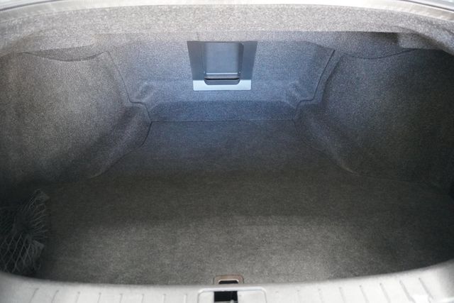 2017 INFINITI Q70 3.7 AWD - 22945218 - 26