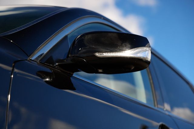 2017 INFINITI Q70 3.7 RWD - 22938071 - 39