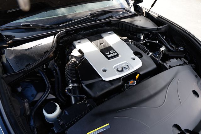 2017 INFINITI Q70 3.7 RWD - 22938071 - 49