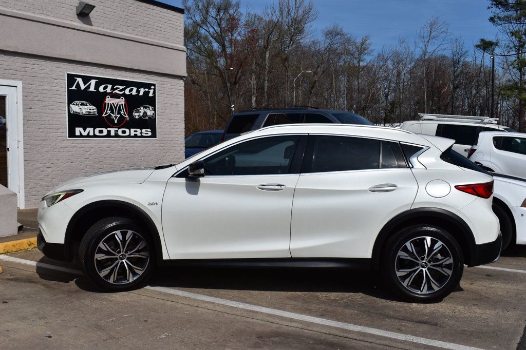 2017 INFINITI QX30 Luxury AWD - 23002055 - 2