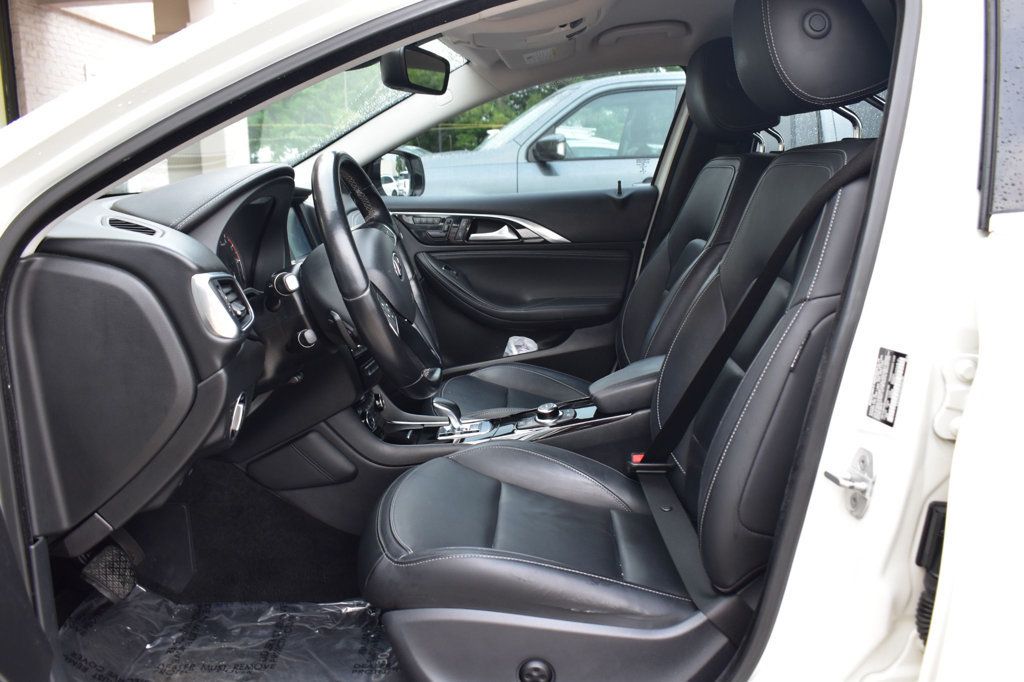 2017 INFINITI QX30 Luxury AWD - 23002055 - 55