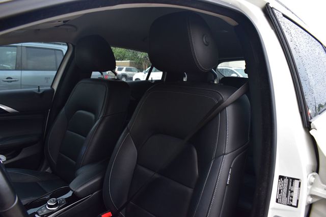 2017 INFINITI QX30 Luxury AWD - 23002055 - 56