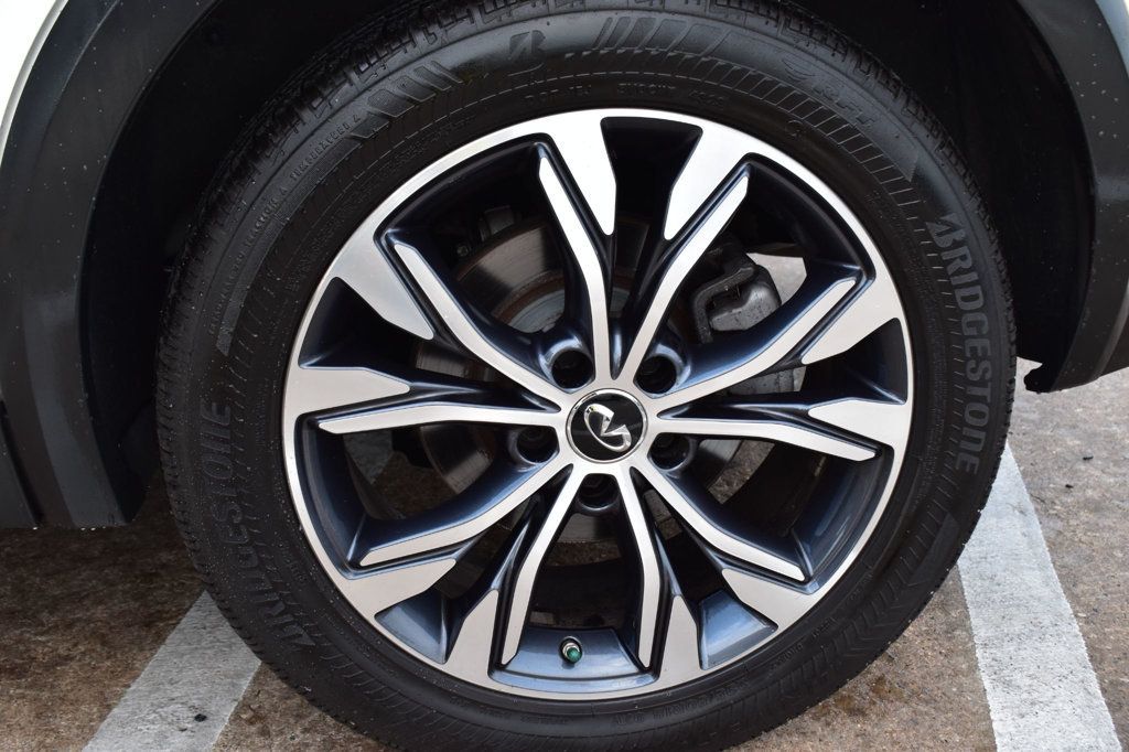 2017 INFINITI QX30 Luxury AWD - 23002055 - 77