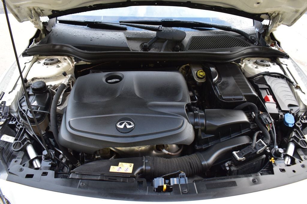 2017 INFINITI QX30 Luxury AWD - 23002055 - 79