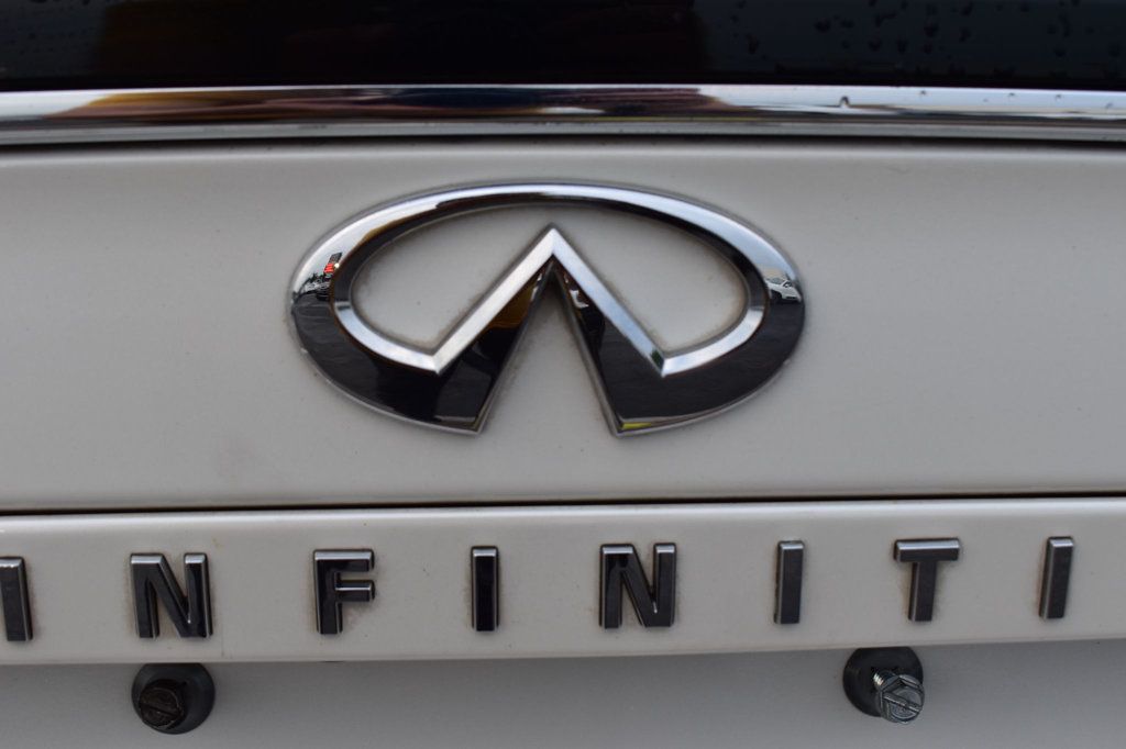 2017 INFINITI QX30 Luxury AWD - 23002055 - 81