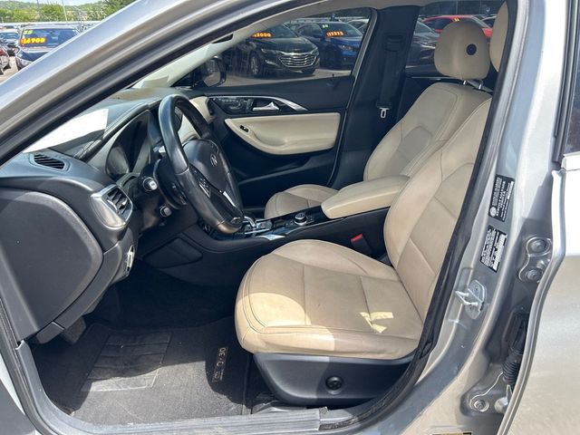 2017 INFINITI QX30 Luxury AWD - 23057124 - 7