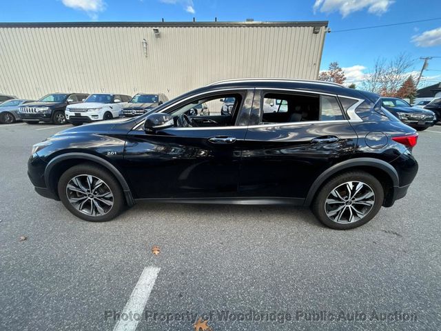 2017 INFINITI QX30 Premium AWD - 22945441 - 4