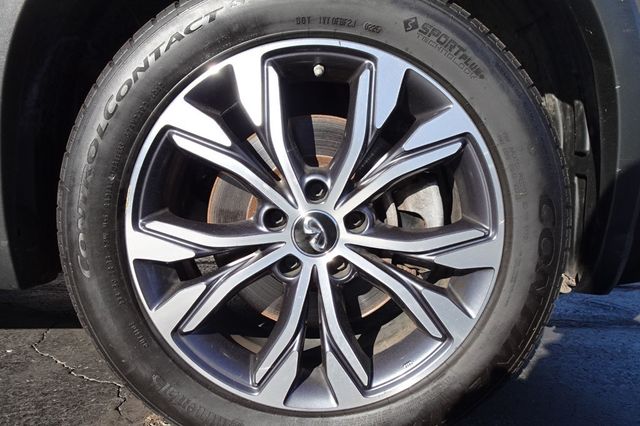 2017 INFINITI QX30 Premium AWD - 22945620 - 9