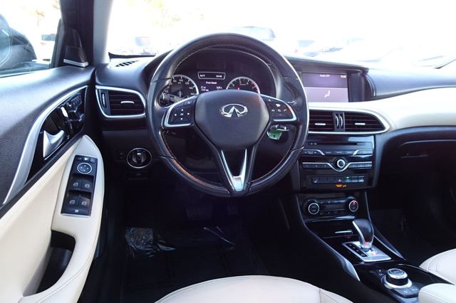 2017 INFINITI QX30 Premium AWD - 22945620 - 15