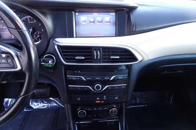 2017 INFINITI QX30 Premium AWD - 22945620 - 16