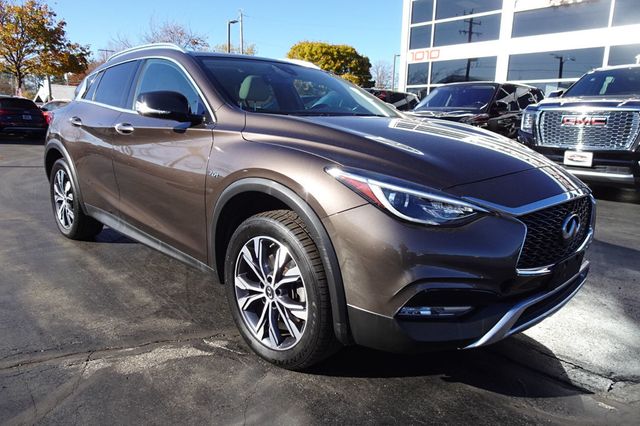 2017 INFINITI QX30 Premium AWD - 22945620 - 1