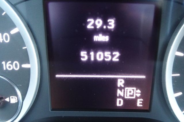 2017 INFINITI QX30 Premium AWD - 22945620 - 19