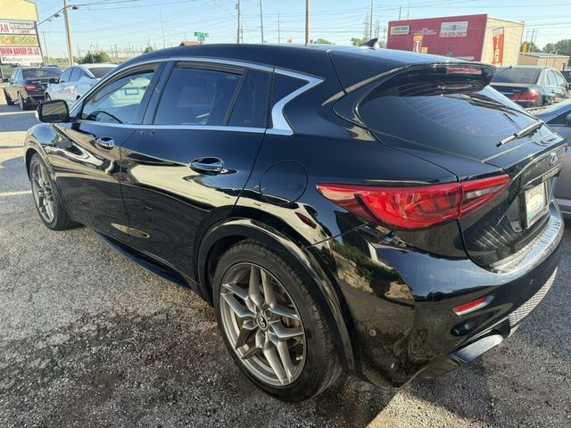 2017 INFINITI QX30 Premium FWD - 23091689 - 11
