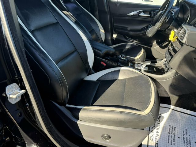 2017 INFINITI QX30 Premium FWD - 23091689 - 16