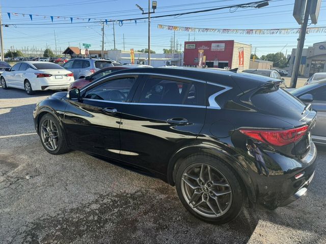 2017 INFINITI QX30 Premium FWD - 23091689 - 3