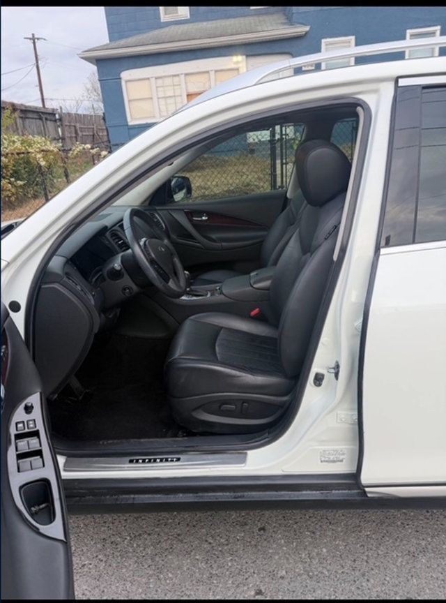 2017 INFINITI QX50 AWD - 22955045 - 3