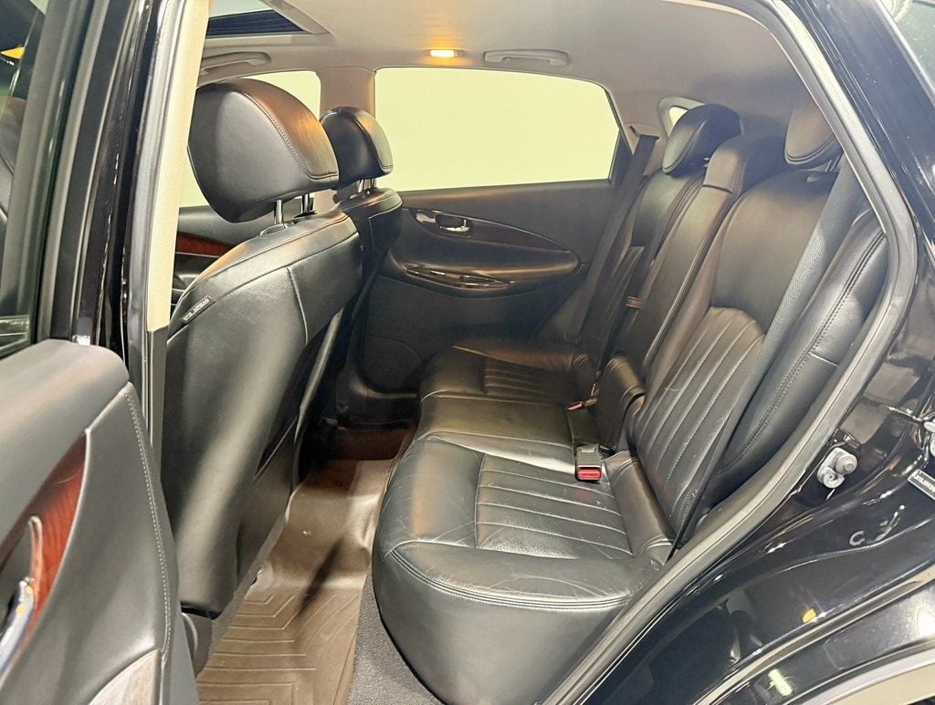 2017 INFINITI QX50 AWD - 22941357 - 29