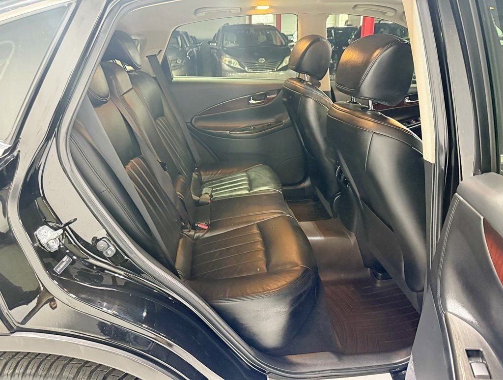 2017 INFINITI QX50 AWD - 22941357 - 35