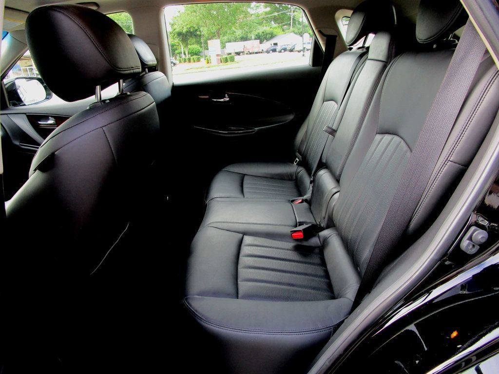 2017 Infiniti QX50 photo 17