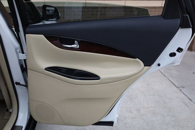 2017 INFINITI QX50 AWD - 22970732 - 19