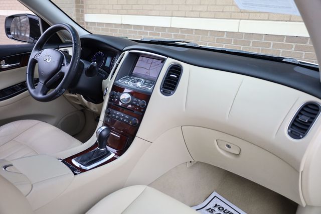 2017 INFINITI QX50 AWD - 22970732 - 26