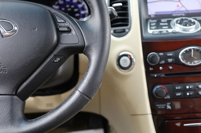 2017 INFINITI QX50 AWD - 22970732 - 30