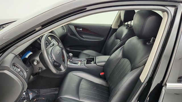 2017 INFINITI QX50 AWD - 22947871 - 21