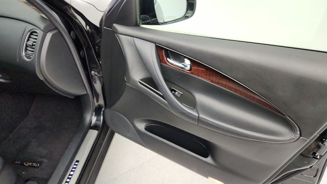 2017 INFINITI QX50 AWD - 22947871 - 27