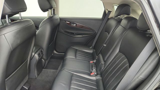 2017 INFINITI QX50 AWD with Premium Plus and Premium Packages + 19'' Wheels - 22947871 - 22