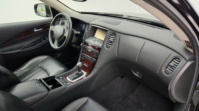 2017 INFINITI QX50 AWD with Premium Plus and Premium Packages + 19'' Wheels - 22947871 - 26