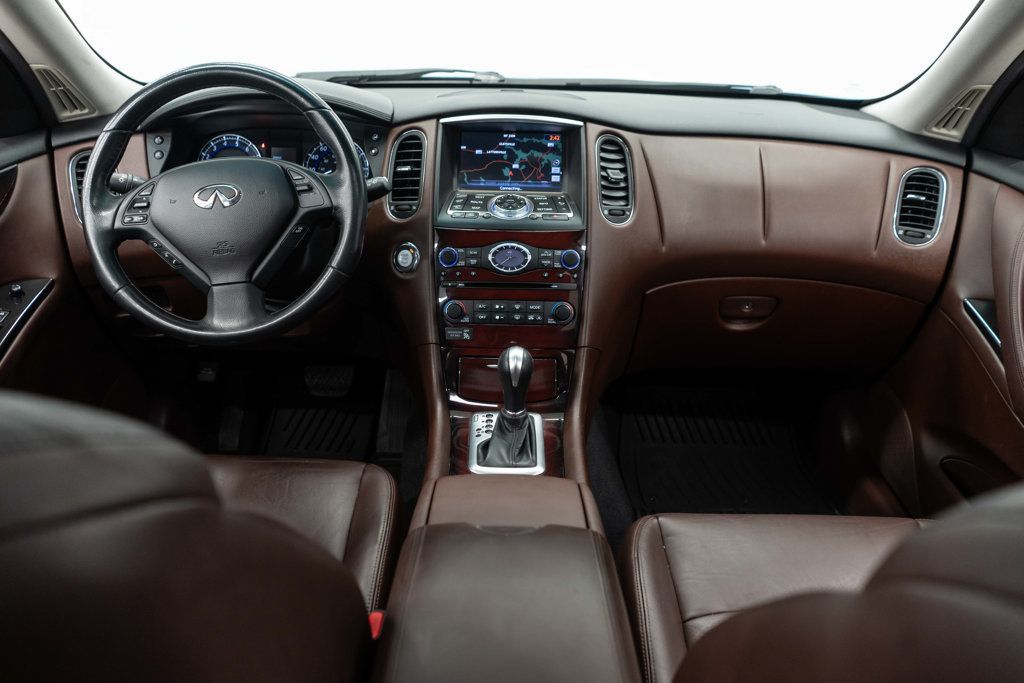 Infiniti QX50 photo 9
