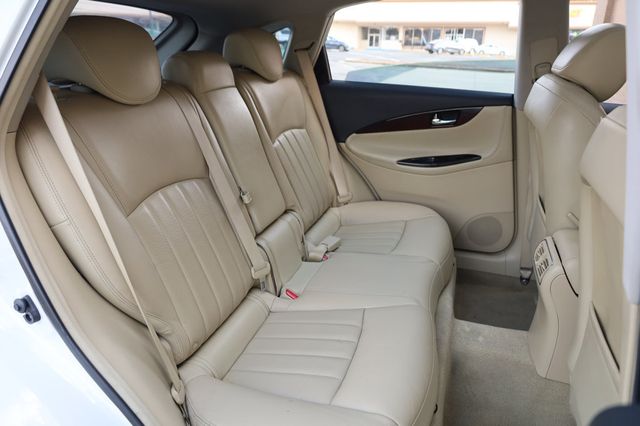 2017 INFINITI QX50 RWD - 22878493 - 19