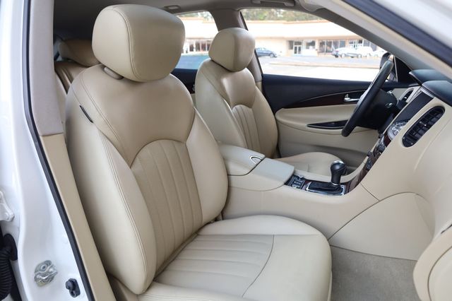 2017 INFINITI QX50 RWD - 22878493 - 21