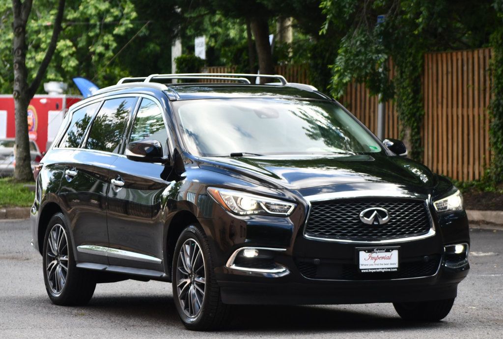 2017 Infiniti QX60 Premium Plus photo 4