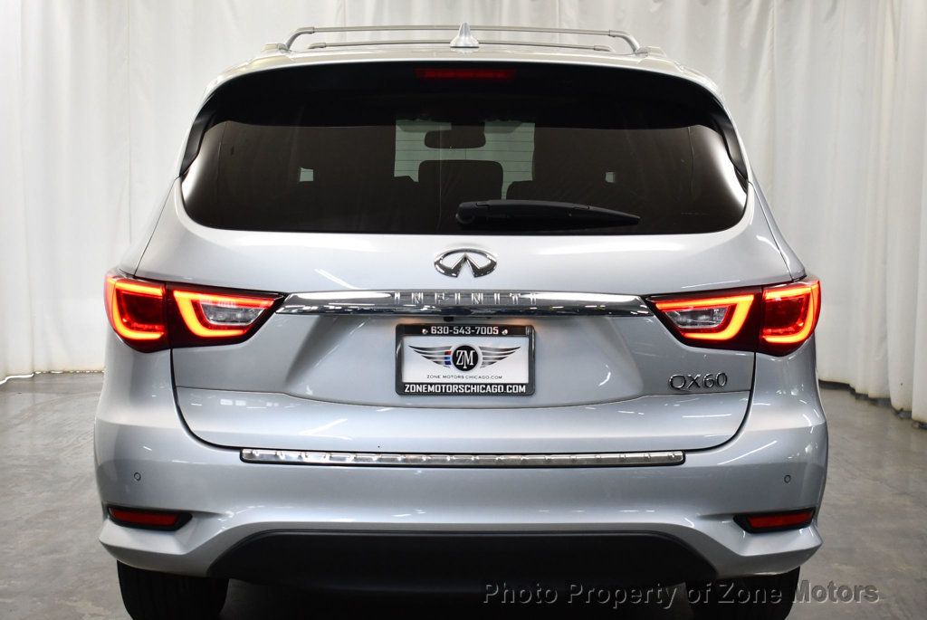 2017 Infiniti QX60 photo 11