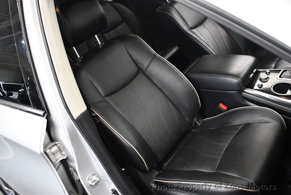 2017 Infiniti QX60 photo 13