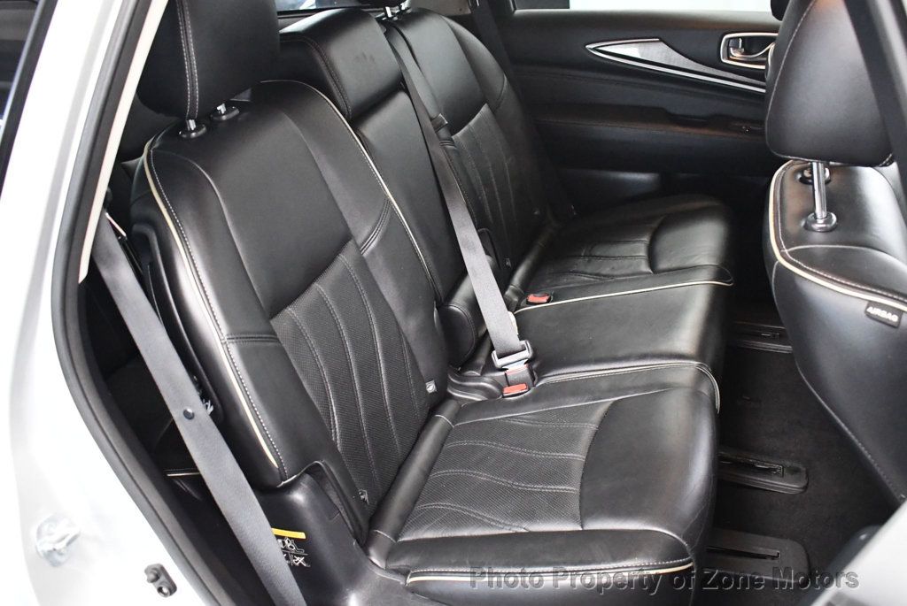 2017 Infiniti QX60 photo 17